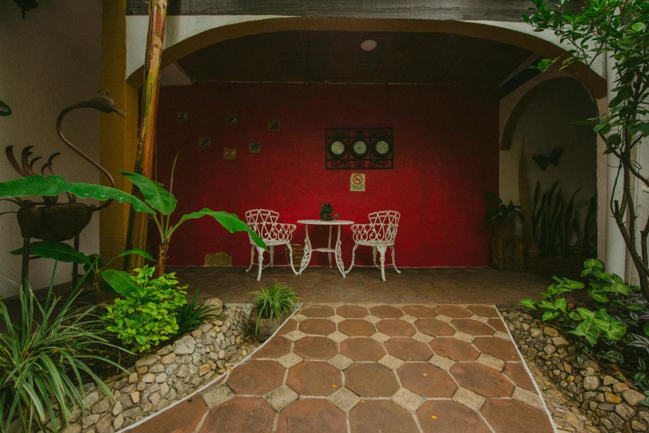 Las Mariposas Hotel & Studios Oaxaca Екстер'єр фото